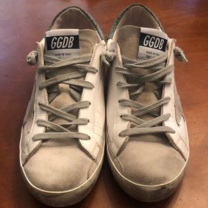 Size 39 Women’s Golden Goose Sneaker.